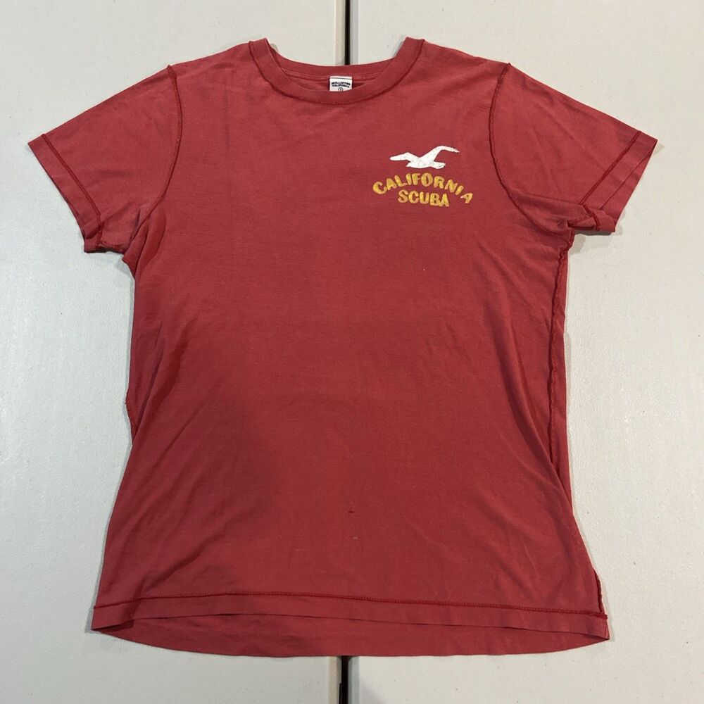 Vintage Hollister California Scuba Graphic T-Shirt reversible Red Mens Small